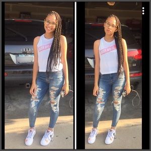 Meet your Posher, Amari